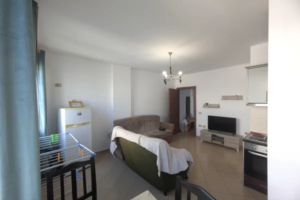 Shtepi me qera Apartament ne Tirane, 1+1, Mobilimi E mobiluar, Pagesa 38,000  Leke.
