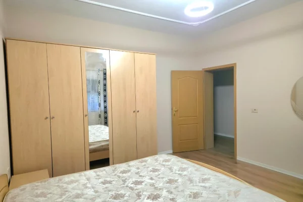 Shtepi me qera 3+1 ne Tirane - 850 Euro