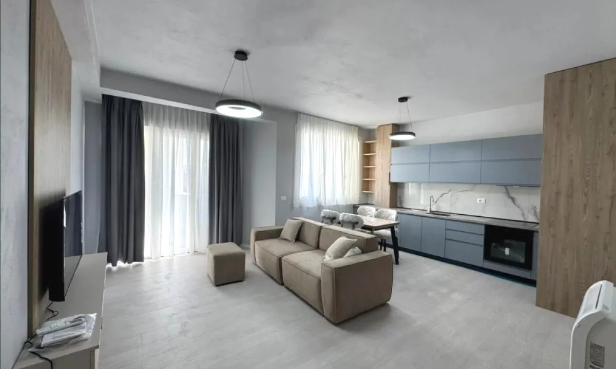 Shtepi me qera Apartament ne Tirane, 2+1, Mobilimi E mobiluar, Pagesa 72,000  Leke.