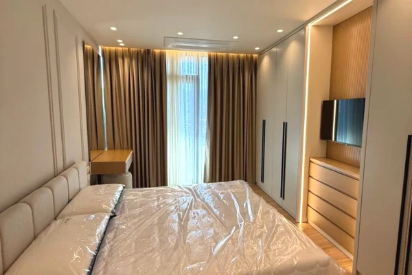 Shtepi me qera Apartament ne Tirane, 2+1, Mobilimi E mobiluar, Pagesa 2,500  Euro.