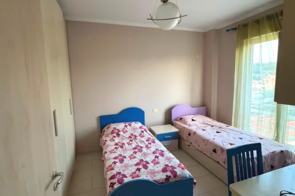 Shtepi me qera Apartament ne Tirane, 2+1, Mobilimi E mobiluar, Pagesa 600  Euro.