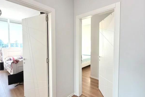 Shtepi ne shitje Apartament ne Tirane, 2+1, Mobilimi E mobiluar, Pagesa 29,500,000  Leke.