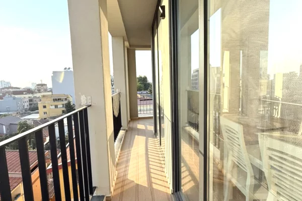 Shtepi ne shitje Apartament ne Tirane, 2+1, Mobilimi E mobiluar, Pagesa 29,500,000  Leke.