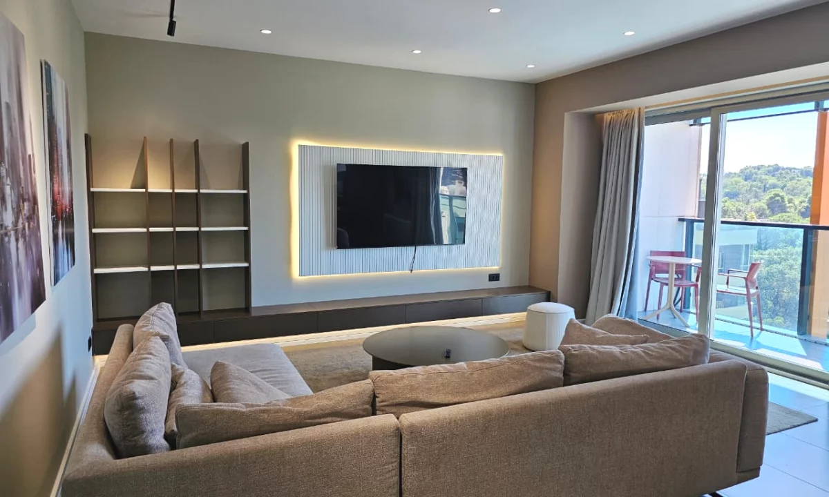 Shtepi me qera Apartament ne Tirane, 2+1, Mobilimi E mobiluar, Pagesa 250,000  Leke.