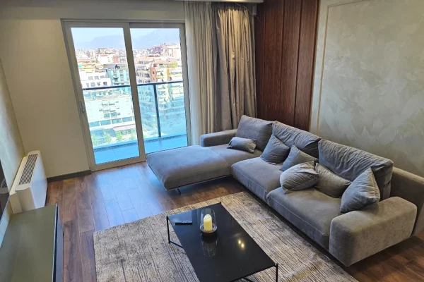 Shtepi me qera Apartament ne Tirane, 2+1, Mobilimi E mobiluar, Pagesa 250,000  Leke.
