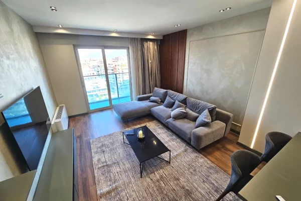 Shtepi me qera Apartament ne Tirane, 2+1, Mobilimi E mobiluar, Pagesa 250,000  Leke.