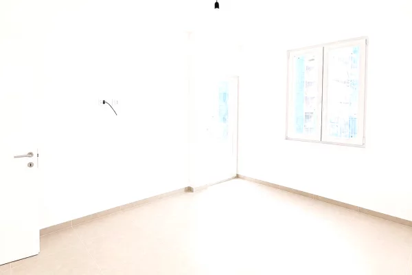 Shtepi ne shitje Apartament ne Durres, 1+1, Mobilimi Pjeserisht e mobiluar, Pagesa 100,000  Euro.