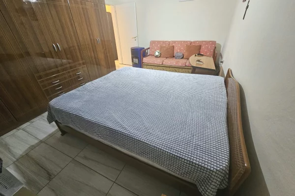 Shtepi me qera Apartament ne Tirane, 2+1, Mobilimi E mobiluar, Pagesa 55,000  Leke.