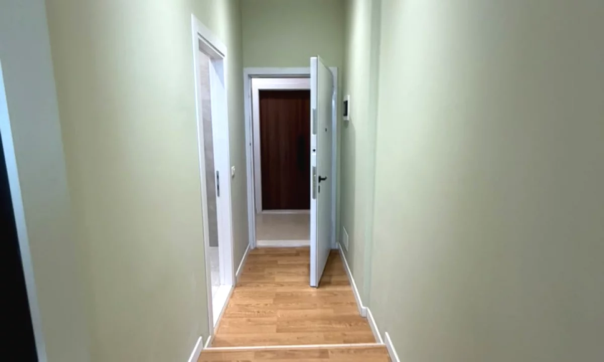 Shtepi ne shitje Apartament ne Tirane, 2+1, Mobilimi E mobiluar, Pagesa 2,250,000  Euro.