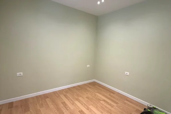 Shtepi me qera Apartament ne Tirane, 3+1, Mobilimi E mobiluar, Pagesa 1,900  Euro.