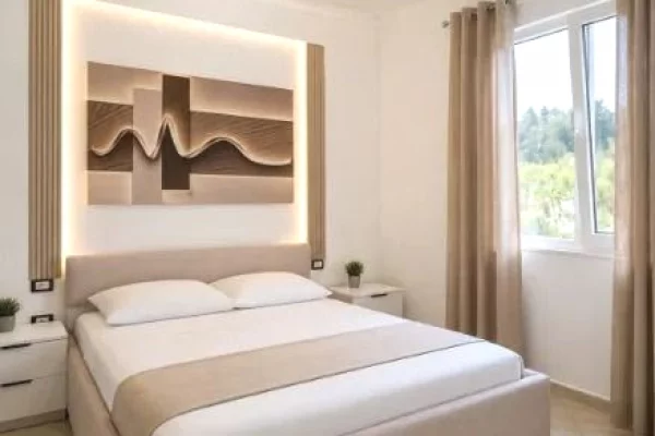 Shtepi ne shitje Apartament ne Tirane, 2+1, Mobilimi E mobiluar, Pagesa 196,000  Euro.