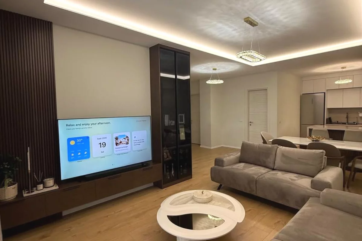 Shtepi ne shitje Apartament ne Tirane, 2+1, Mobilimi Bosh, pa mobiluar, Pagesa 320,000  Euro.