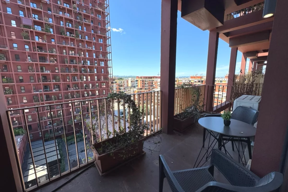 Shtepi ne shitje Apartament ne Tirane, 2+1, Mobilimi E mobiluar, Pagesa 410,000  Euro.