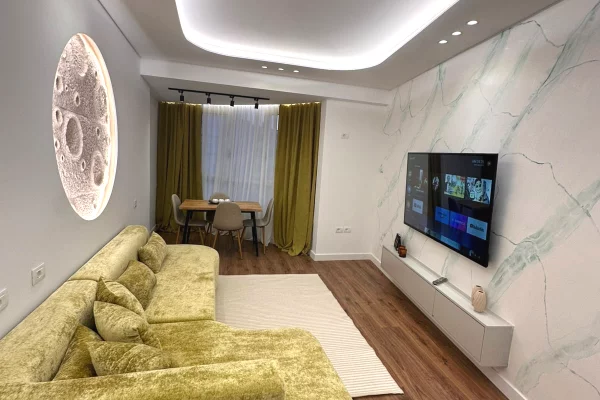 Shtepi ne shitje Apartament ne Tirane, 1+1, Mobilimi E mobiluar, Pagesa 125,000,000  Leke.