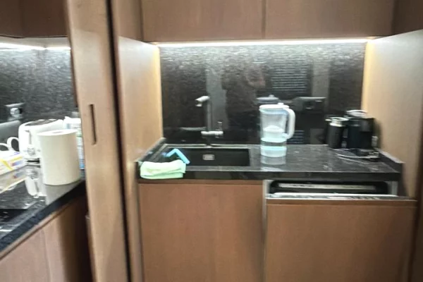 Shtepi ne shitje Apartament ne Tirane, 4+1, Mobilimi E mobiluar, Pagesa 570,000  Euro.