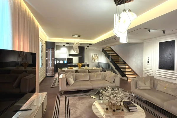 Shtepi ne shitje Apartament ne Tirane, 7+1, Mobilimi E mobiluar, Pagesa 2,000,000  Euro.