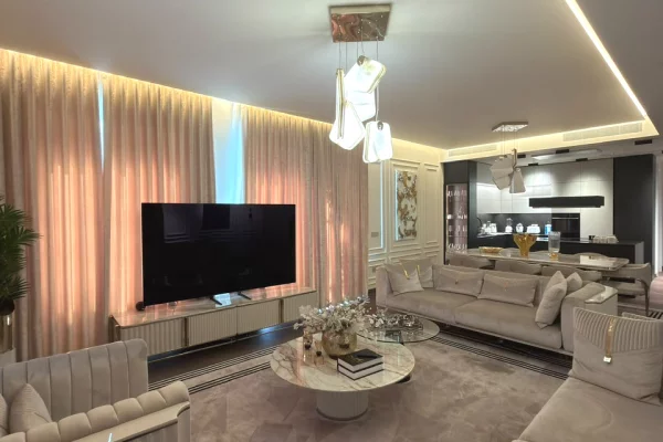 Shtepi ne shitje Apartament ne Tirane, 7+1, Mobilimi E mobiluar, Pagesa 2,000,000  Euro.