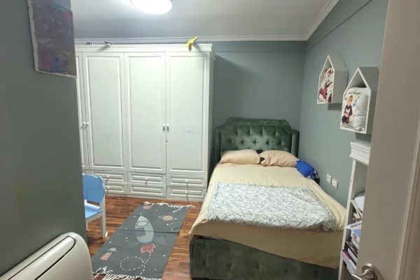 Shtepi ne shitje Apartament ne Tirane, 3+1, Mobilimi E mobiluar, Pagesa 630,000  Euro.