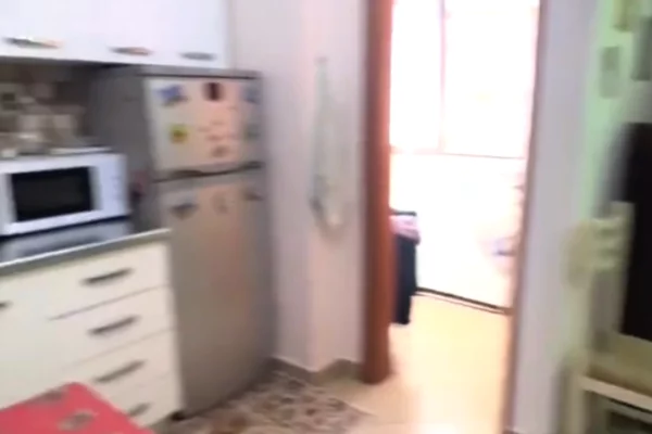 Appartamento in vendita a Tirana 2+1, SemiArredato