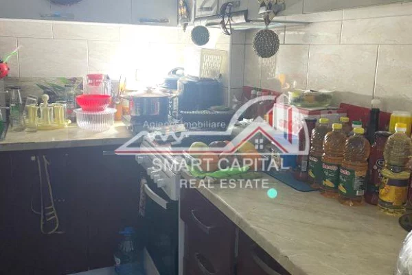 Shtepi ne shitje Apartament ne Vlore, 1+1, Mobilimi E mobiluar, Pagesa 75,000  Euro.