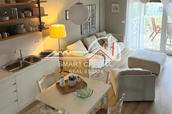 Shtepi ne shitje Vila Luksoze ne Himare, 4+1, Mobilimi E mobiluar, Pagesa 699,000  Euro.