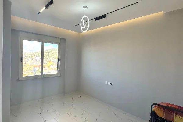 Shtepi ne shitje Apartament ne Vlore, 2+1, Mobilimi E mobiluar, Pagesa 177,000  Euro.