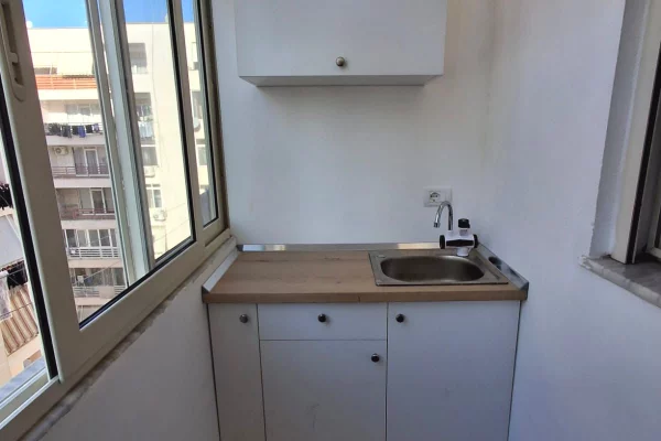 Shtepi me qera Apartament ne Durres, 1+1, Mobilimi E mobiluar, Pagesa 350  Euro.