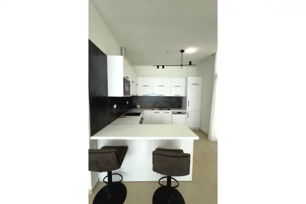 Shtepi ne shitje Vila Luksoze ne Himare, 2+1, Mobilimi E mobiluar, Pagesa 1,299,999  Euro.