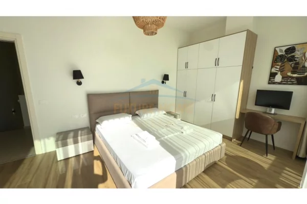 Shtepi ne shitje Vila Luksoze ne Himare, 2+1, Mobilimi E mobiluar, Pagesa 1,299,999  Euro.