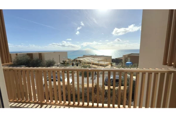 Shtepi ne shitje Vila Luksoze ne Himare, 2+1, Mobilimi E mobiluar, Pagesa 1,299,999  Euro.