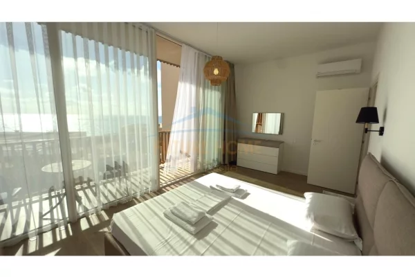 Shtepi ne shitje Vila Luksoze ne Himare, 2+1, Mobilimi E mobiluar, Pagesa 1,299,999  Euro.