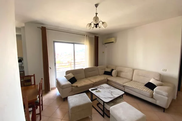 Shtepi me qera Apartament ne Tirane, 2+1, Mobilimi E mobiluar, Pagesa 50,000  Leke.