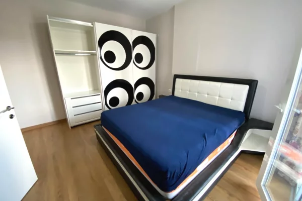 Shtepi me qera Apartament ne Tirane, 2+1, Mobilimi E mobiluar, Pagesa 55,000  Leke.