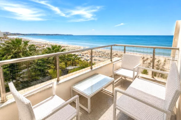 Shtepi ne shitje Apartament ne Durres, 1+1, Mobilimi E mobiluar, Pagesa 13,800,000  Leke.