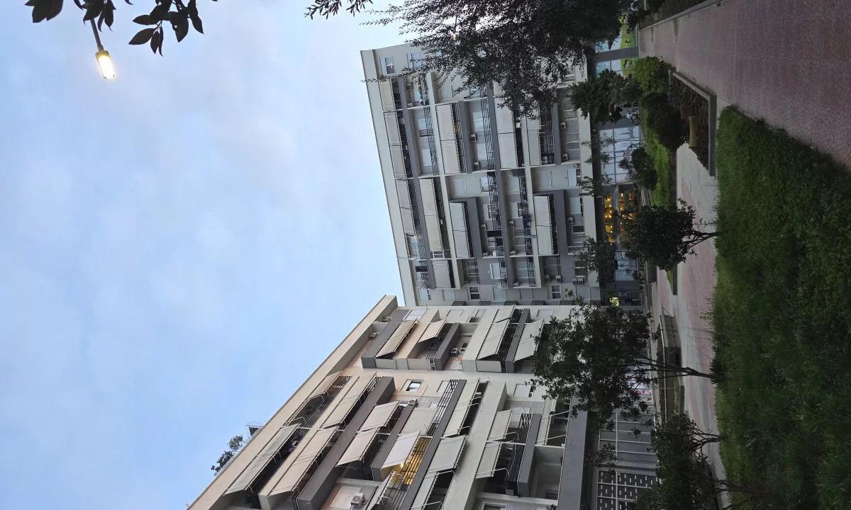 Shtepi ne shitje Apartament ne Tirane, 2+1, Mobilimi E mobiluar, Pagesa 295,000  Euro.