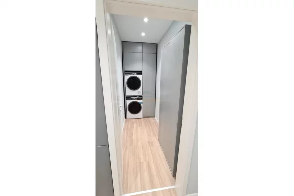 Appartamento in affitto a Tirana 2+1, Arredato