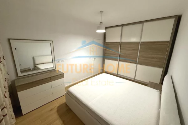 Shtepi me qera Apartament ne Tirane, 1+1, Mobilimi E mobiluar, Pagesa 450  Euro.