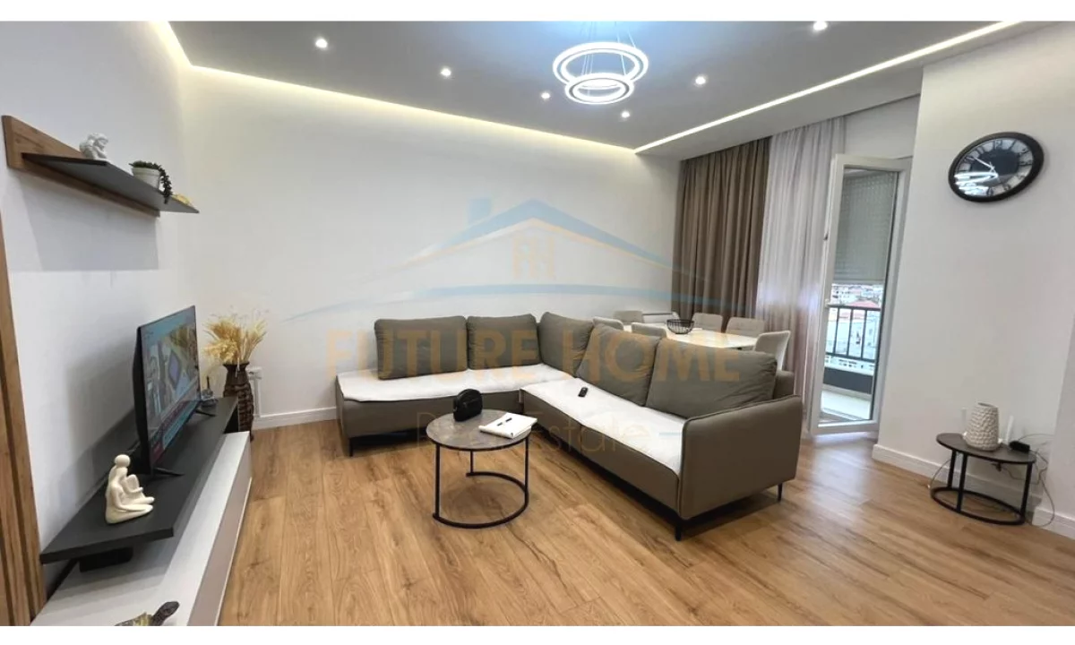 Shtepi me qera Apartament ne Tirane, 2+1, Mobilimi E mobiluar, Pagesa 700  Euro.