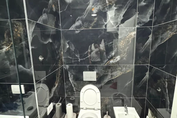 Shtepi me qera Apartament ne Tirane, 1+1, Mobilimi E mobiluar, Pagesa 50,000  Leke.