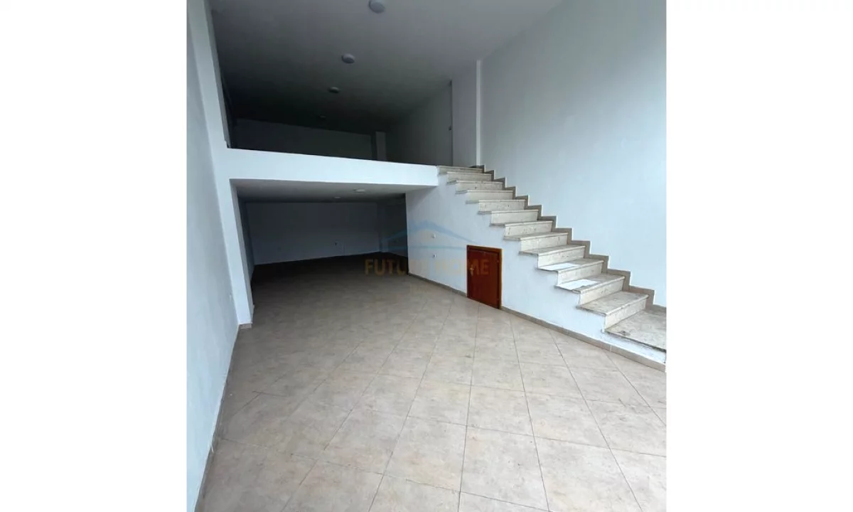 Disponojme per qera njesi sherbimi tek rruga Jordan Misja