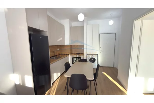 Shtepi me qera Apartament ne Tirane, 1+1, Mobilimi E mobiluar, Pagesa 40,000  Leke.