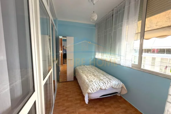 Shtepi me qera Apartament ne Tirane, 1+1, Mobilimi E mobiluar, Pagesa 650  Euro.