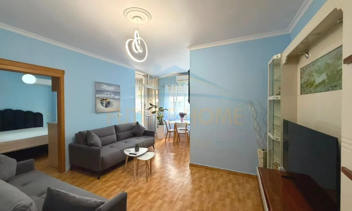 Shtepi me qera Apartament ne Tirane, 1+1, Mobilimi E mobiluar, Pagesa 650  Euro.