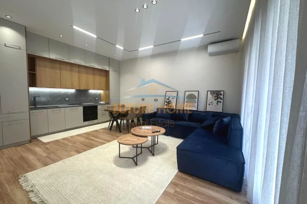 Disponojme apartament 1+1 per qira me vendndodhje tek Kompleksi Delijorgji