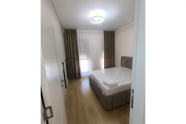 Jepet me qera apartament 1+1 ne kompleksin Ndregjoni, Jordan Misja.
