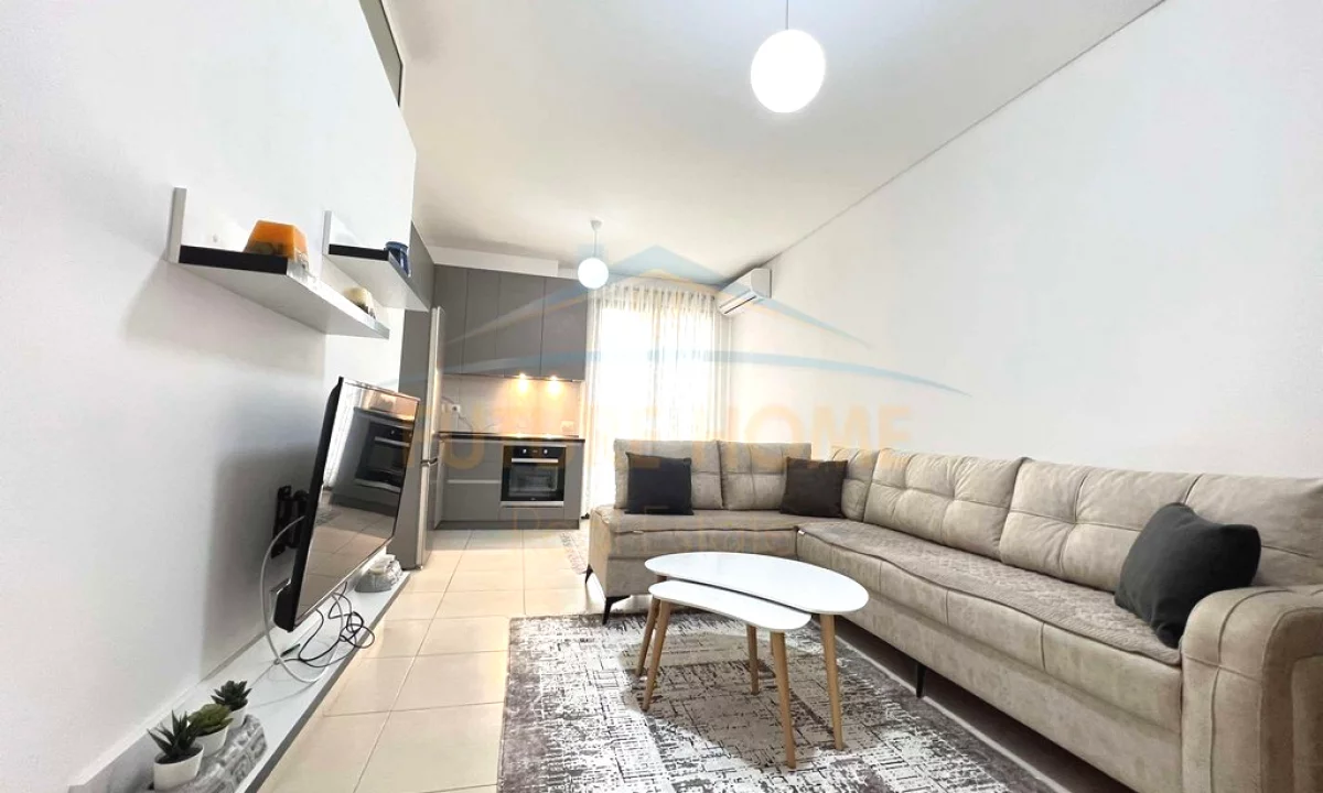 Shtepi me qera Apartament ne Tirane, 2+1, Mobilimi E mobiluar, Pagesa 580  Euro.
