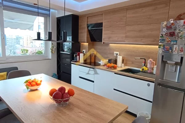 Apartment for sale in Tirana 1+1, Furnished