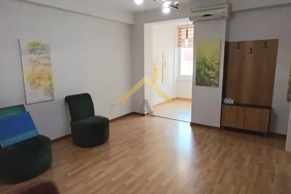 Apartment for sale in Tirana 1+1, Furnished