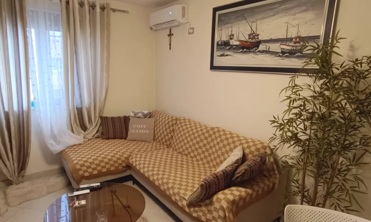 Apartment for sale in Tirana 1+1, Furnished