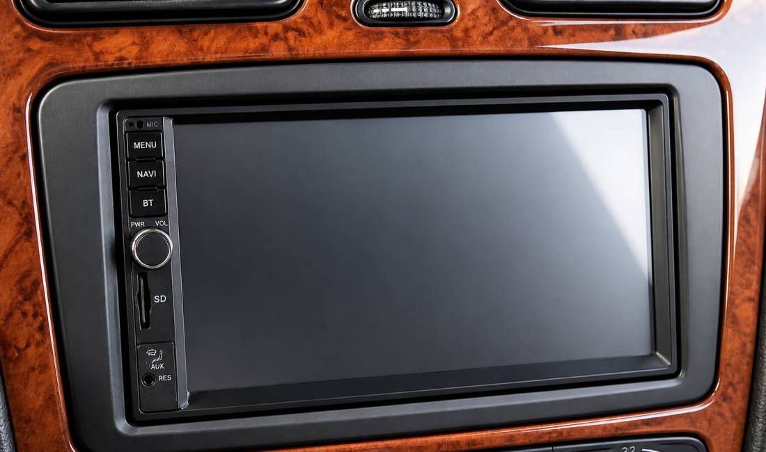 Kornize kase per kasetofon navi Benz W203